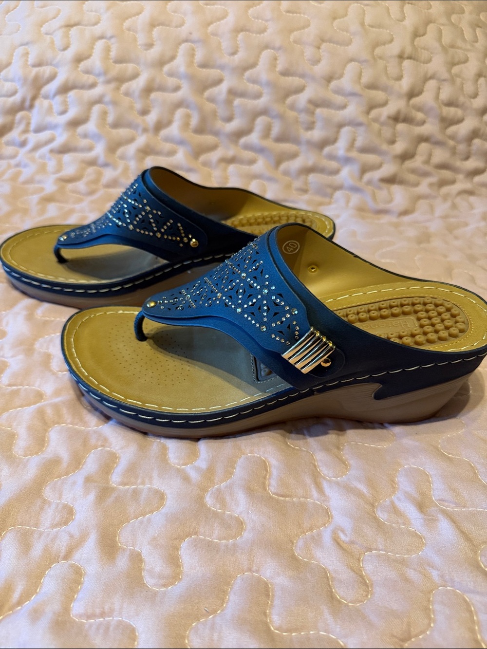 Source Unknown Blue Rhinestone Wedge Thong Sandals